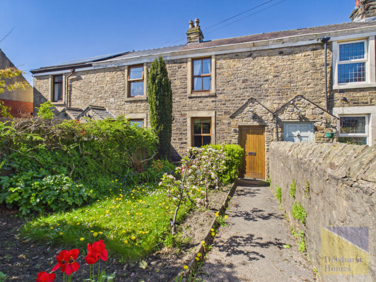 Higher Road, Longridge