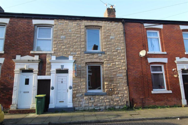 Otway Street, Preston