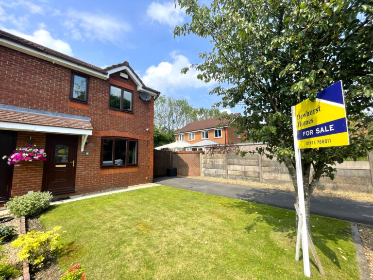 Whinsands Close, Fulwood