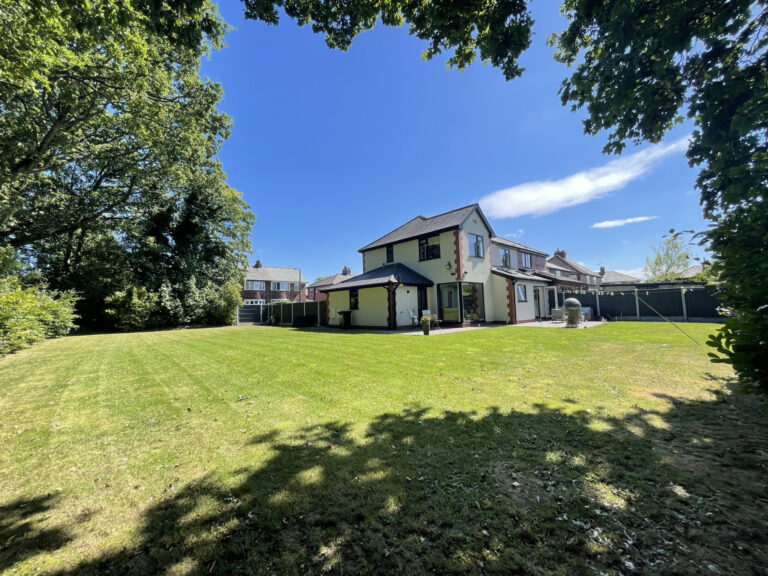 Links Road, Penwortham
