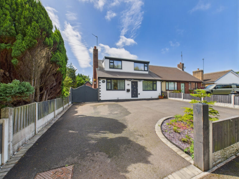 Lower Lane, Freckleton