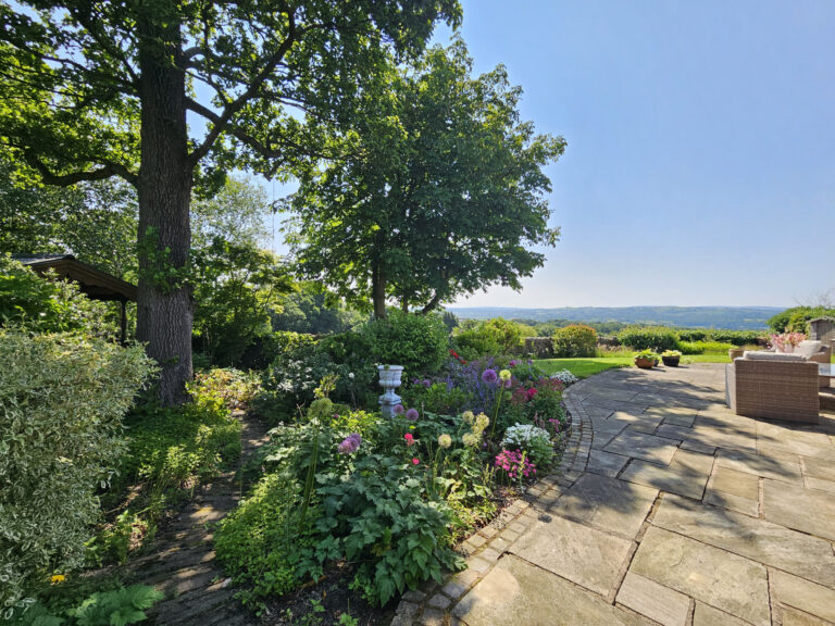 New Row, Off Clitheroe Road