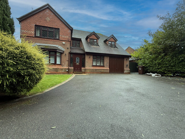 The Drive, Preston