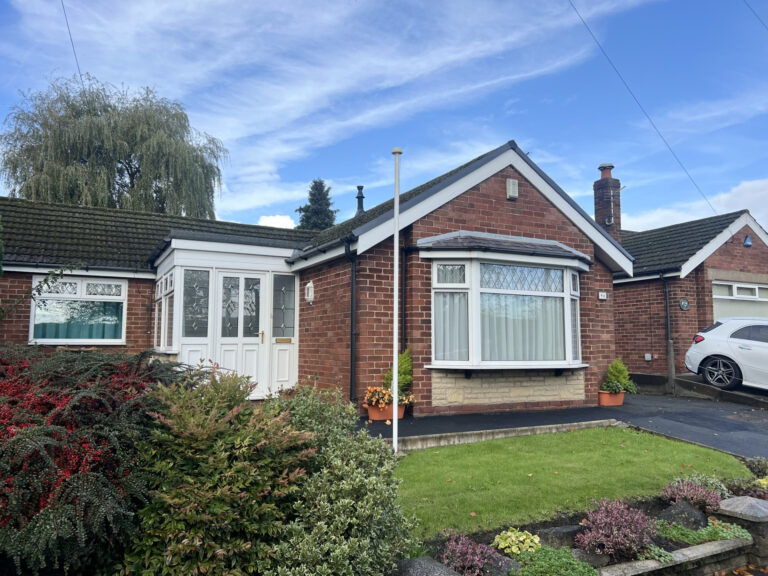 Chapel Hill, Longridge