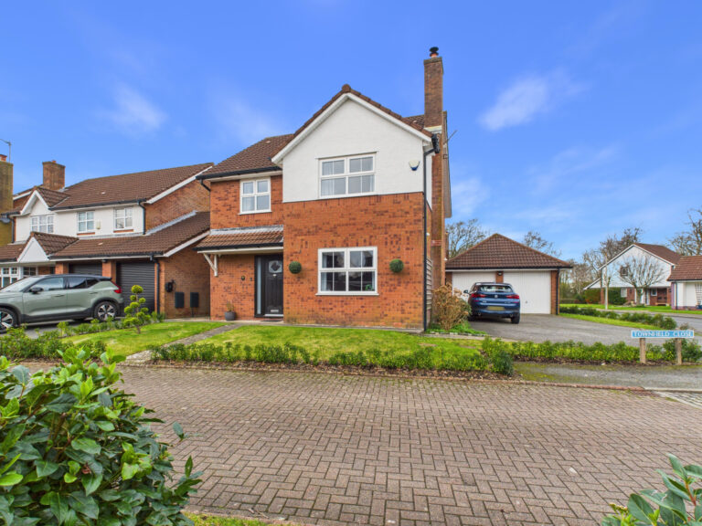 Townfield Close, Longton