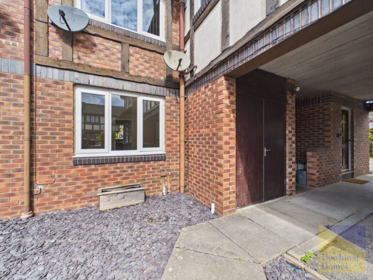 Alexander Place, Grimsargh